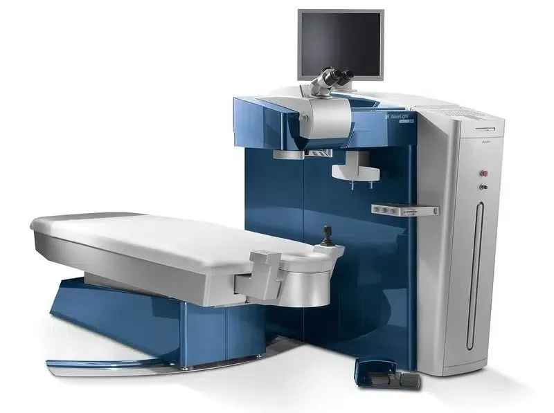 Эксимерный лазер Alcon Wavelight EX500